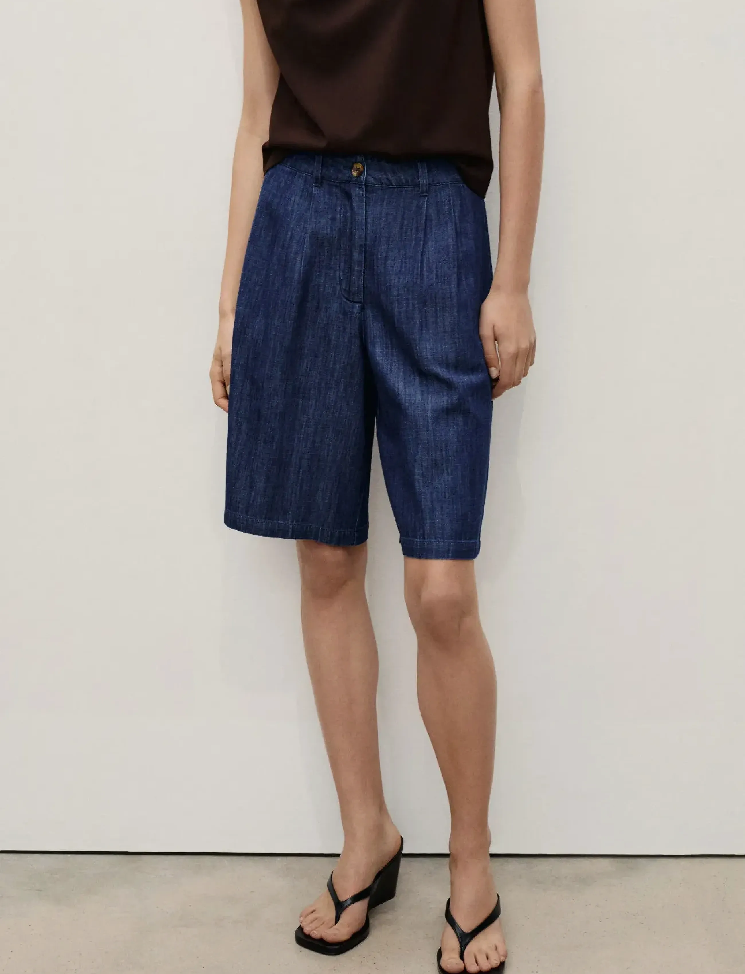 Mango Straight-fit rinse-wash denim bermuda shorts - Shorts - OPEN BLUE / navy