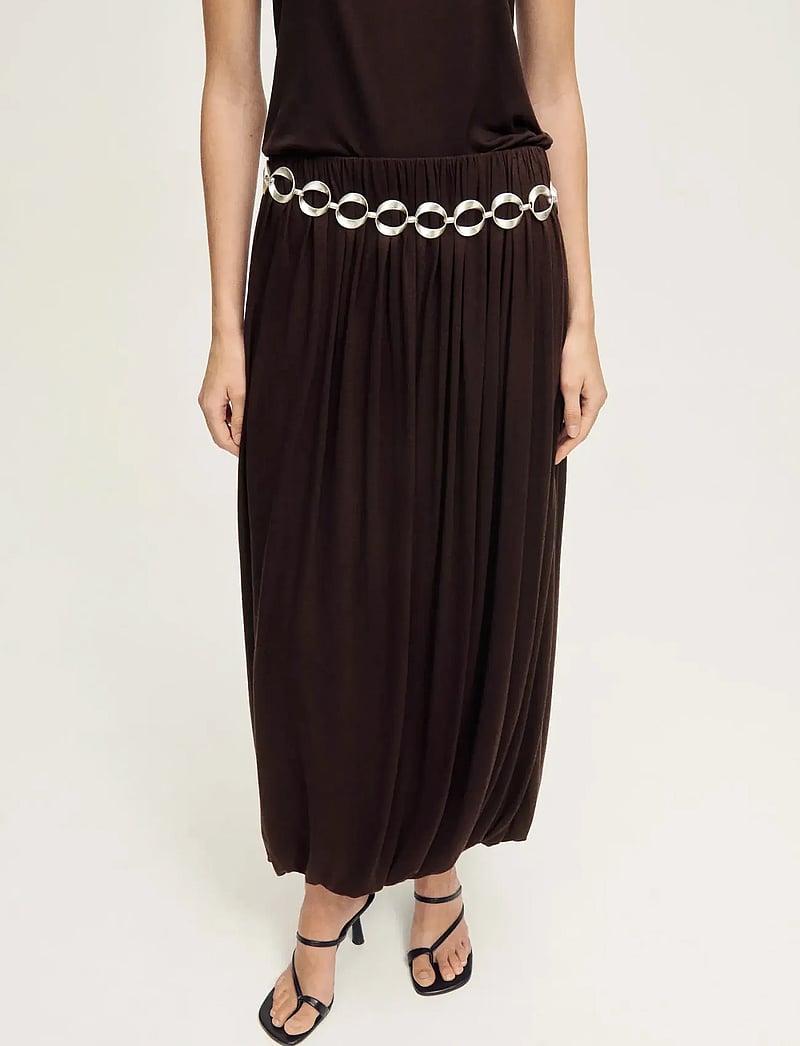 Mango - Wool-blend skirt with puffed hem - maxi röcke - dark brown - 0