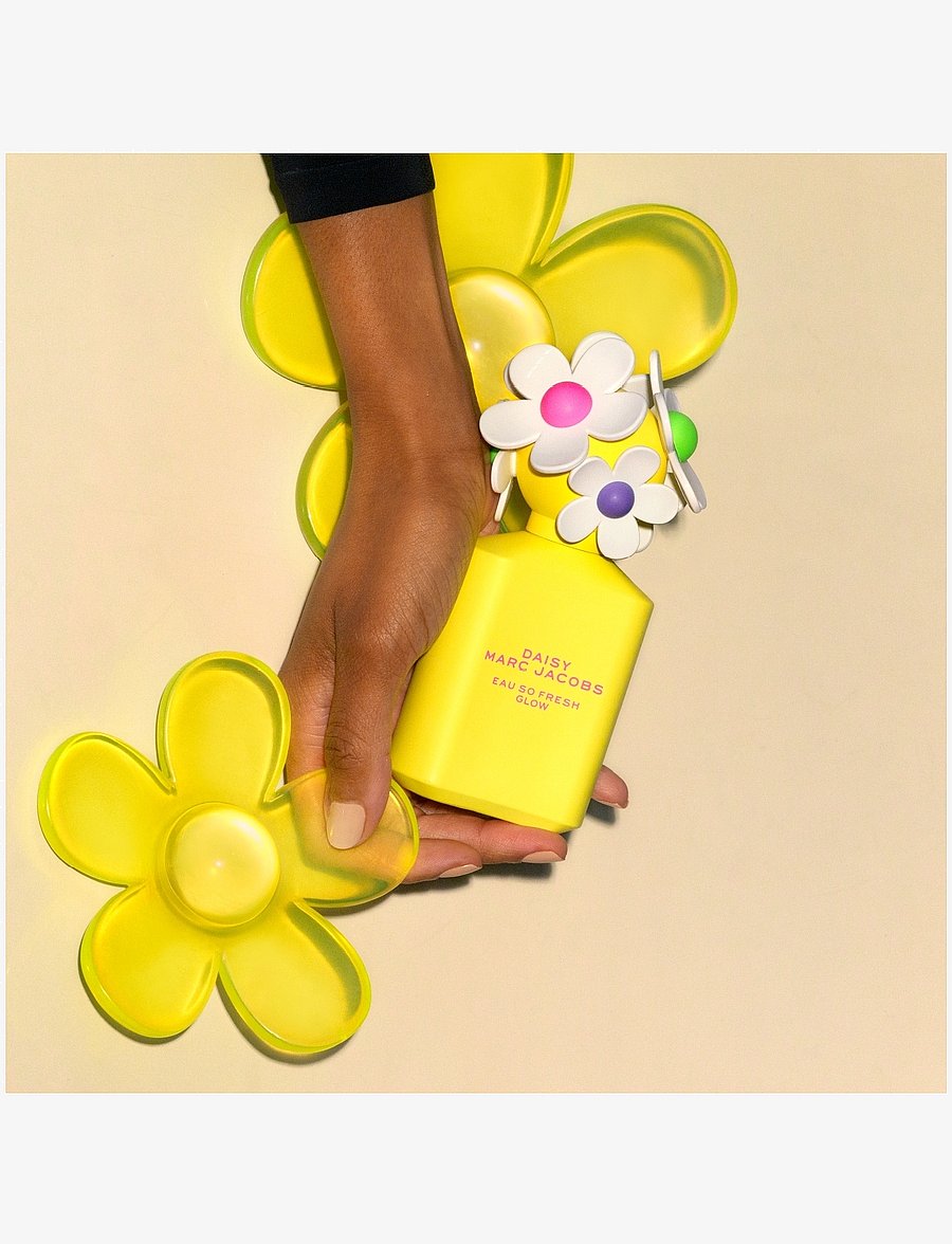 Marc Jacobs Fragrance - Daisy Eau So Fresh Glow Eau de toilette 75.00 ML - naistele - clear - 3