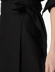 Marc O'Polo - WOVEN SKIRTS - ballīšu apģērbs par outlet cenām - black - 3