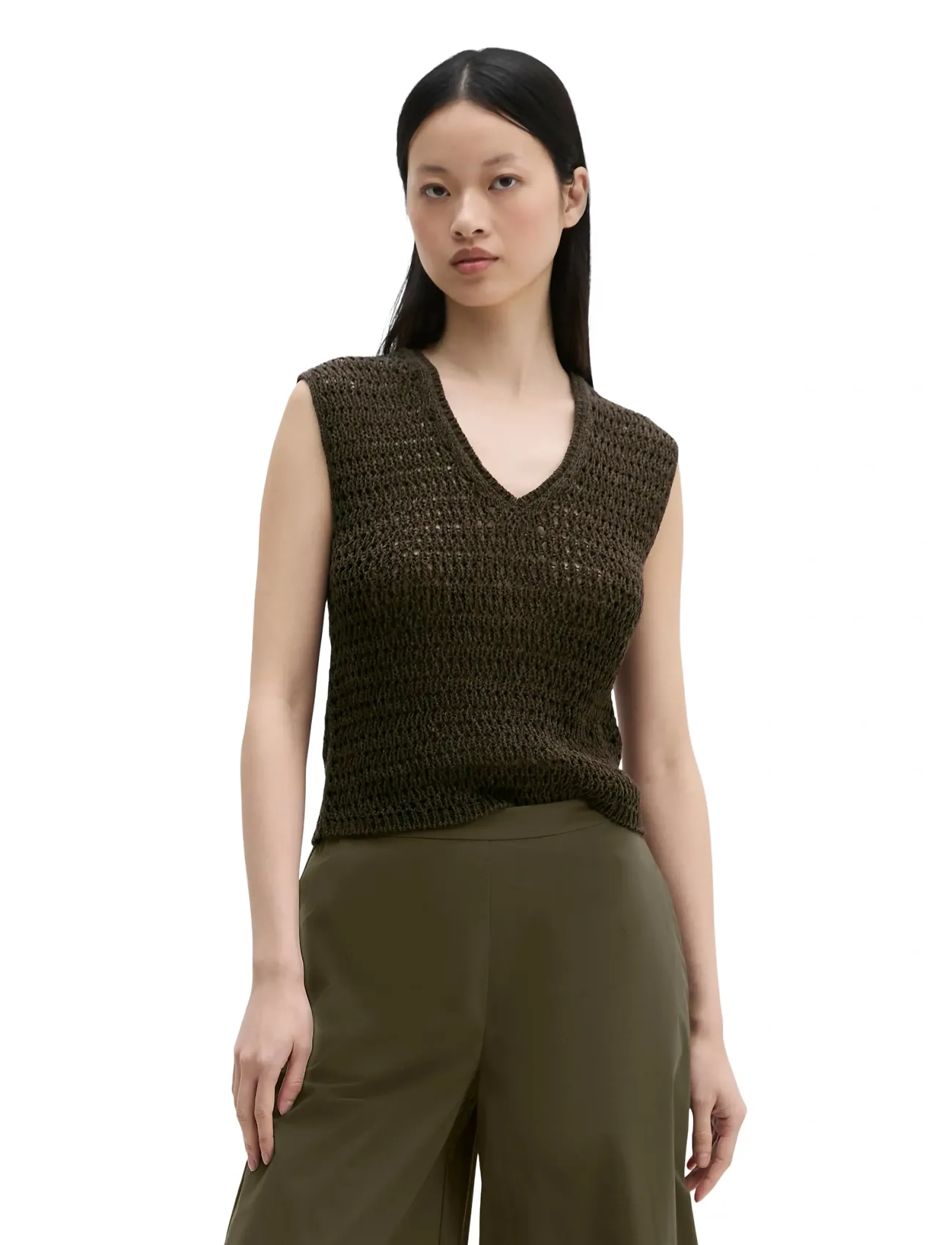 Knit Pullovers Sleeveless