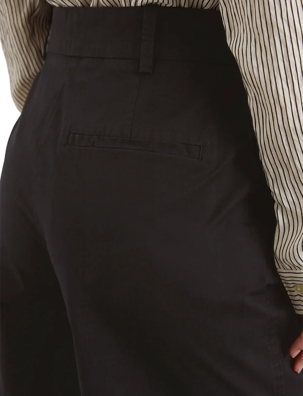 Marc O'Polo - WOVEN SHORTS - chino-shorts - black - 3