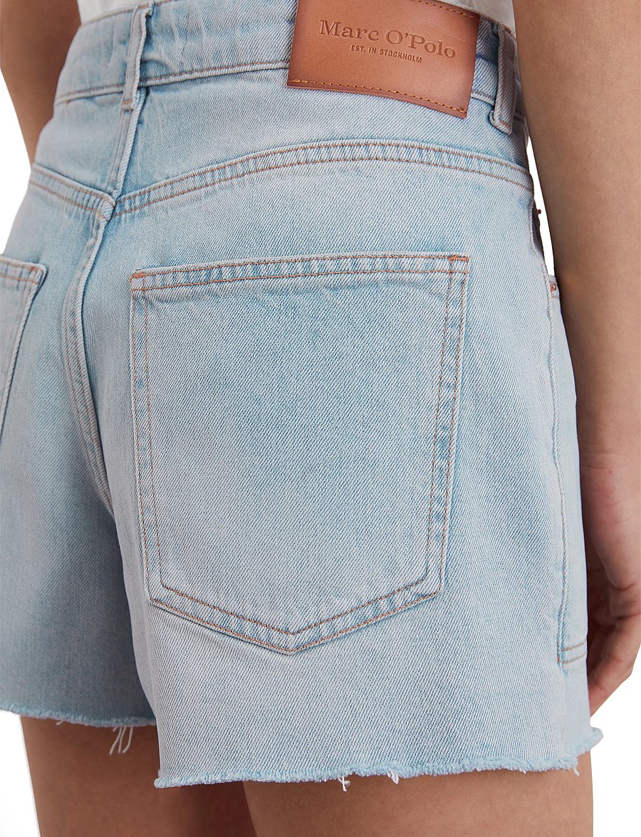 Marc O'Polo - DENIM SHORTS - gallastuttbuxur - essential authentic light blue - 4