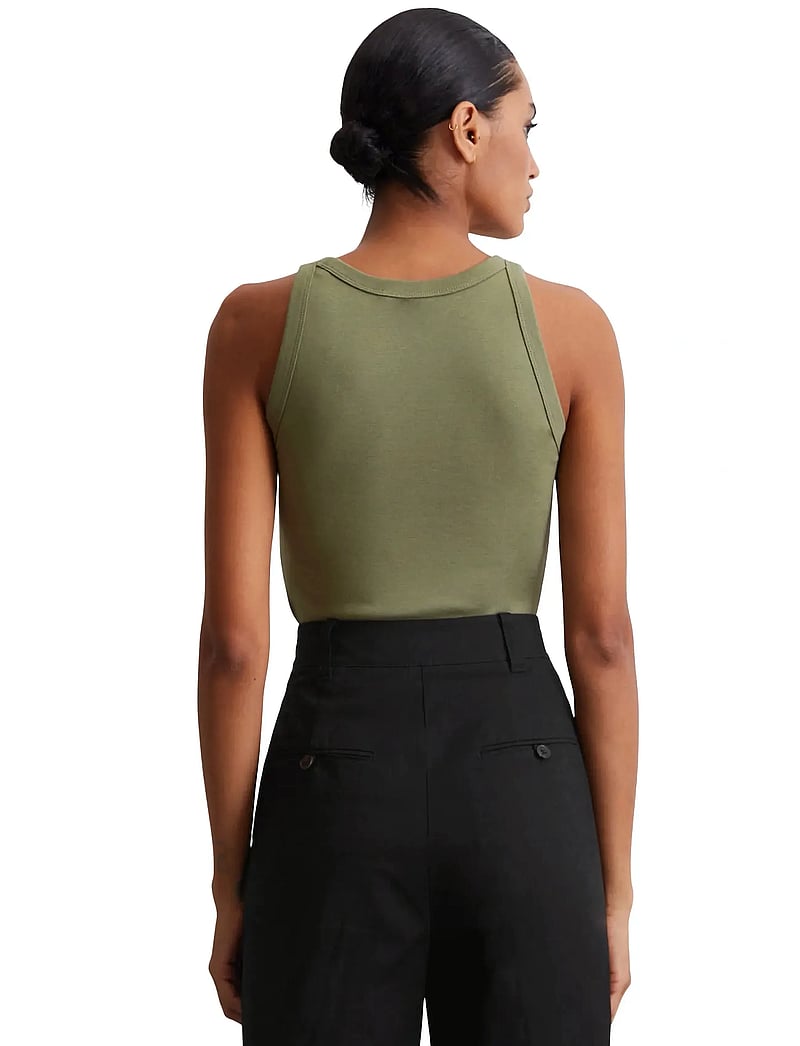 Marc O'Polo - T-SHIRTS SLEEVELESS - linnen - forest moss - 2