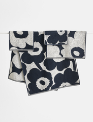 Marimekko Home - UNIKKO CO/LI BATH TOWEL - håndklæ - cotton, dark blue - 4