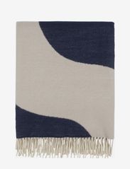 Marimekko Home - SEIREENI BLANKET - blankets & throws - off white, darkblue - 1