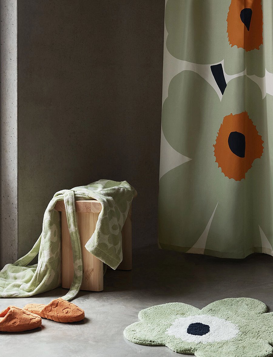 Marimekko Home - UNIKKO TERRY BATH MAT 73X74 CM - teppiche - sage, off white - 2