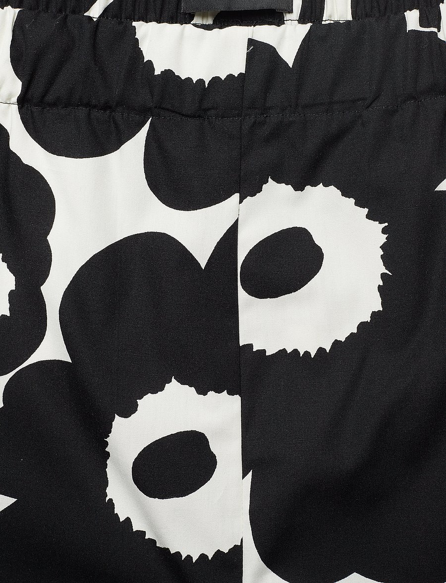 Marimekko - REVYY PIENI UNIKKO 2 Trousers - off-white, black - 3