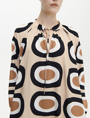 Marimekko - LAUGA PIENI MELOONI - midi kjoler - brown, black, white - 4