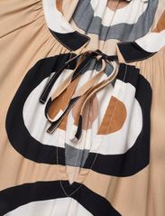 Marimekko - LAUGA PIENI MELOONI - midi kjoler - brown, black, white - 5