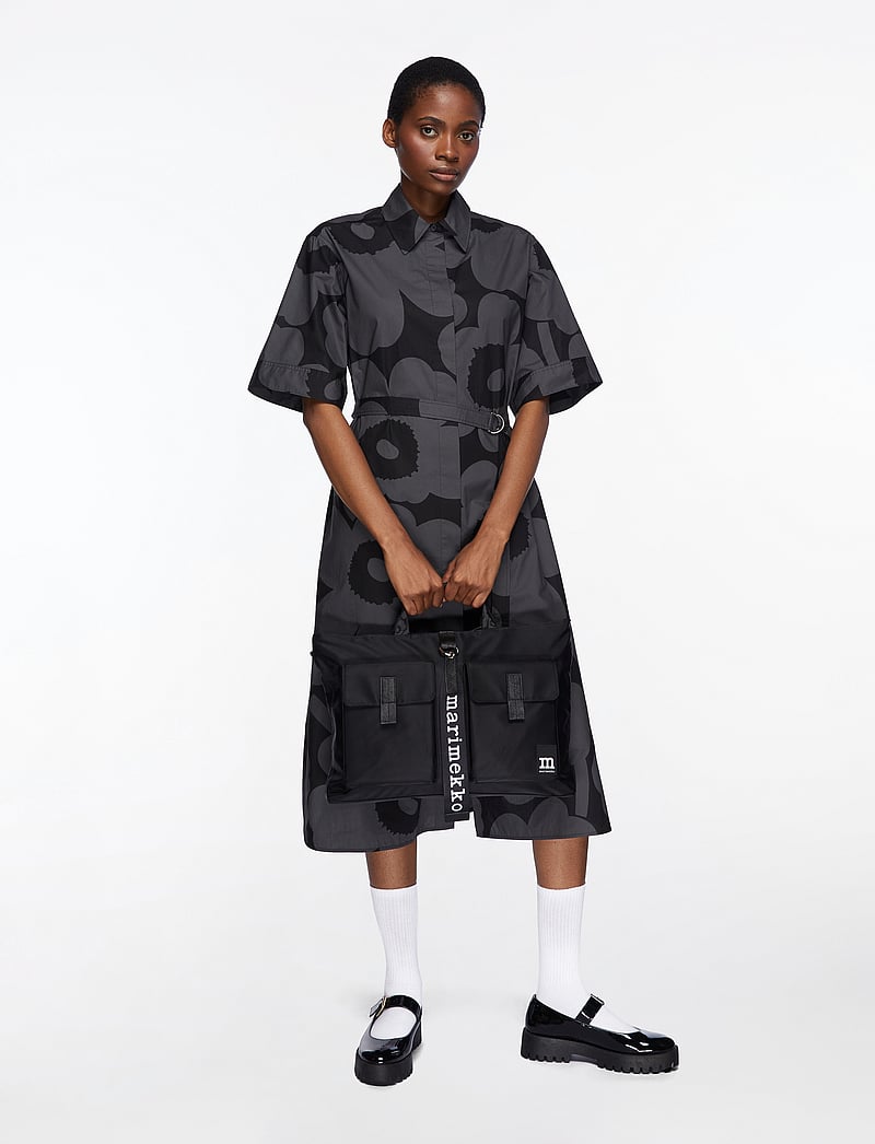 Marimekko - EVERYTHING MESSENGER SOLID - erilised sündmused - black - 2