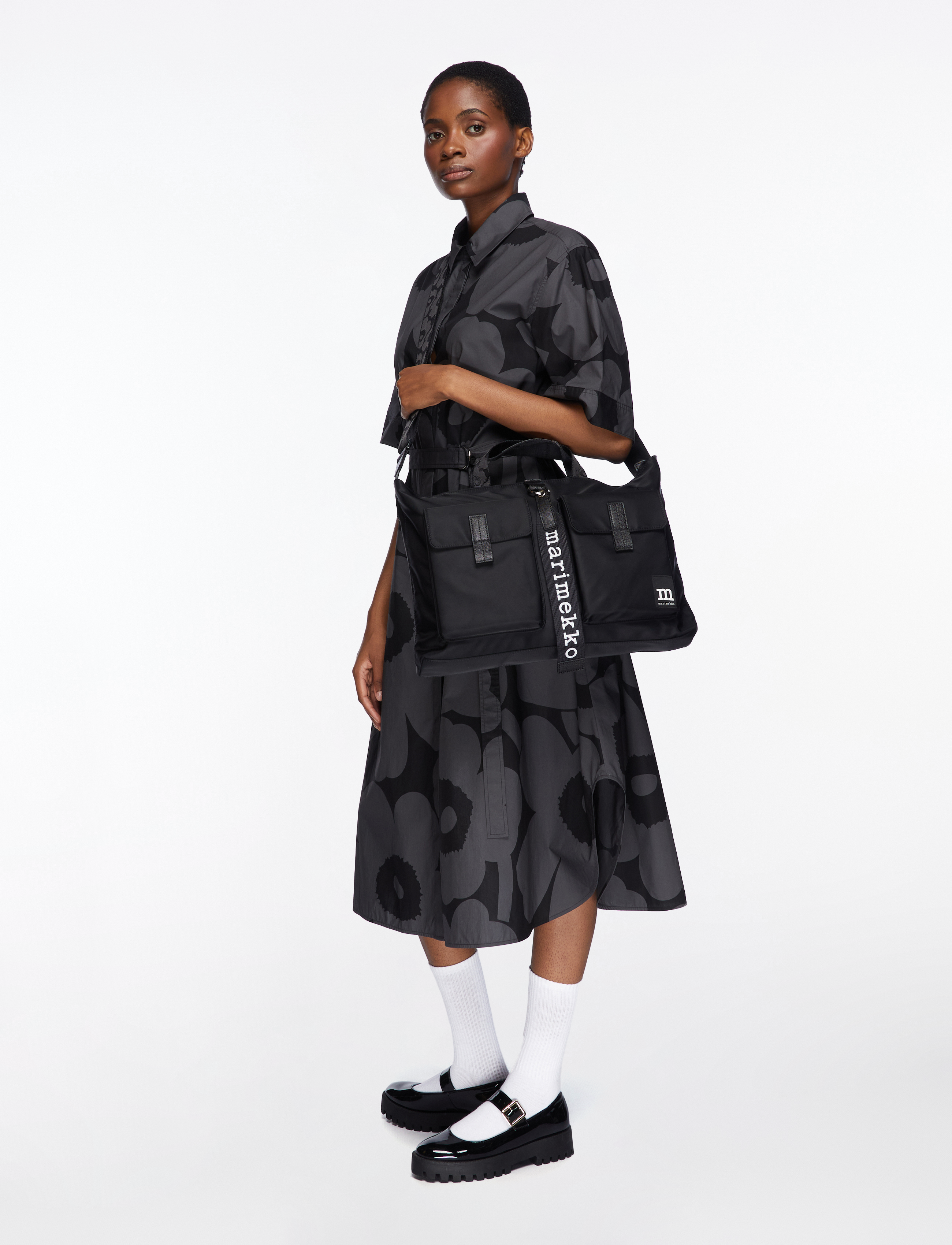 Marimekko - EVERYTHING MESSENGER SOLID - festtøj til outletpriser - black - 3