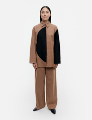 Marimekko - PIKSELI PILARI - långärmade skjortor - brown, brown, black - 2