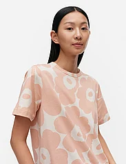 Marimekko - ERNA PIENI UNIKKO 2 - t-shirts - light pink, off-white - 3