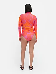 Marimekko - KELLUJA UNIKKO SWIM SHIRT - bikini tops - orange, pink - 3