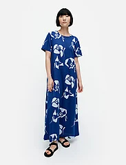 Marimekko - KALLIOKIELO HELAKKA - robes d'été - blue, light blue, off-white - 4
