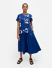 Marimekko - HELEYS HELAKKA - t-shirt & tops - blue, light blue, off-white - 4