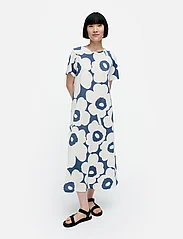 Marimekko - PISTEINEN UNIKKO - summer dresses - off-white, blue - 4