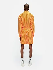 Marimekko - JOKAPOIKA SHORTS - casual shorts - orange, off-white - 3