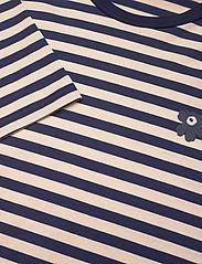 Marimekko - TASARAITA MEN LS - long-sleeved t-shirts - dark navy, beige - 5