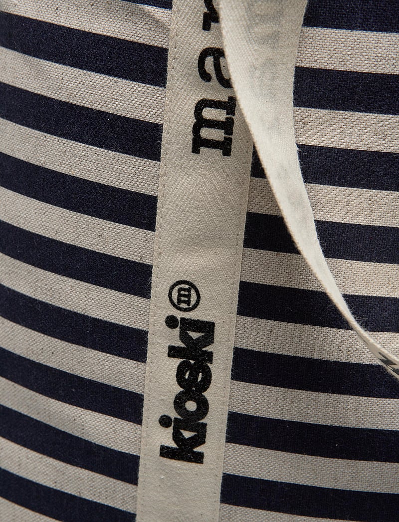 Marimekko - CARRIER MIDI TASARAITA - tote bags - cotton, dark navy - 4