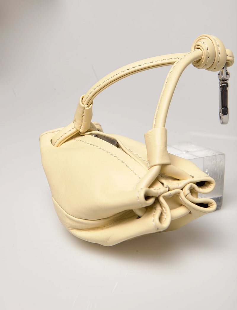 Marimekko - KARLA POCKET - fashion trends - light yellow - 4