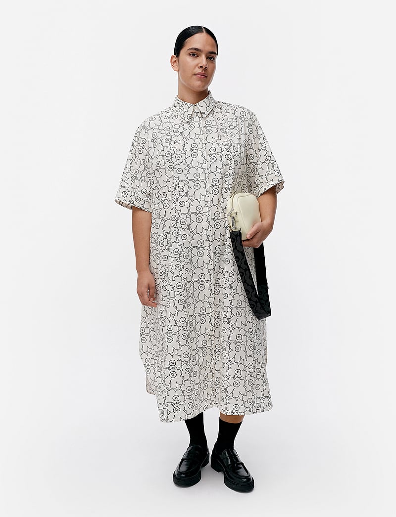 Marimekko - POPLIINI PIIRTO UNIKKO - shirt dresses - black, white - 0