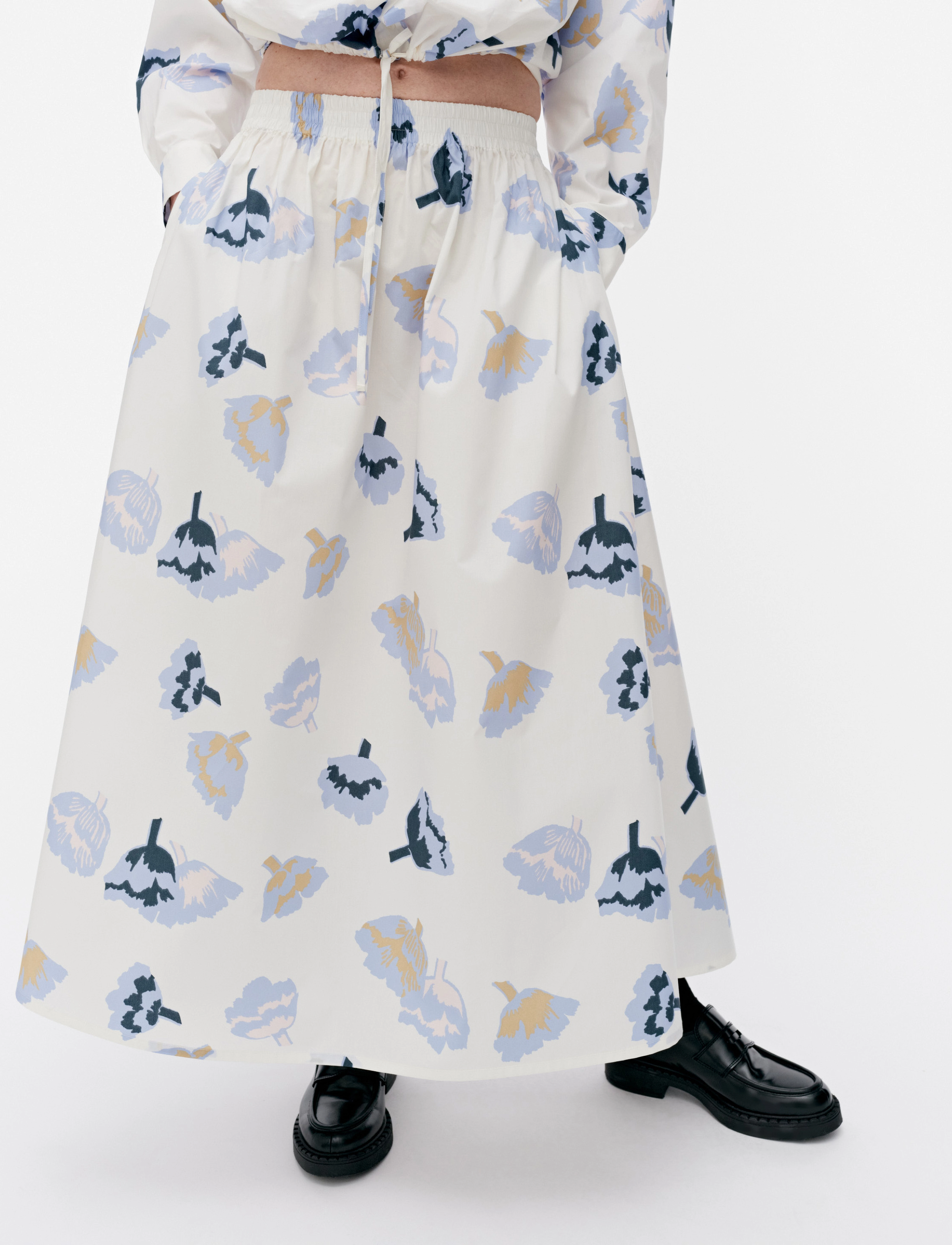 Marimekko - BUKLEE SUITSUKE - midi nederdele - light blue, off white, rose - 4