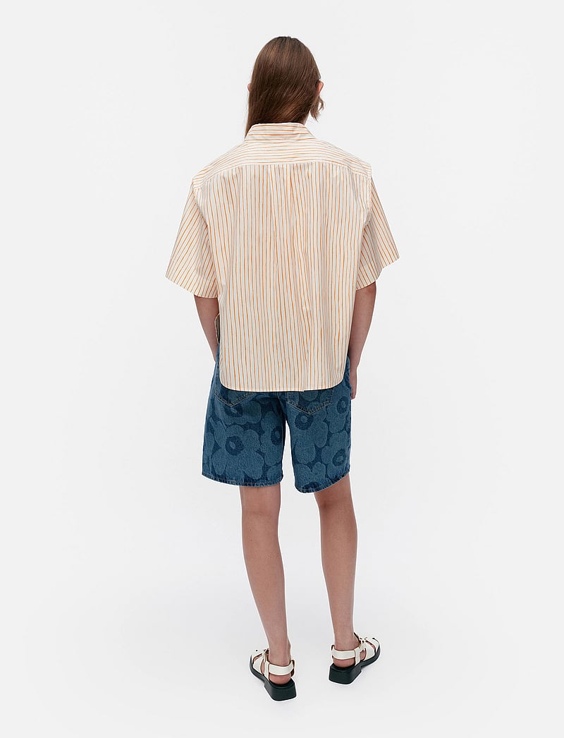 Marimekko - SINERTÄVÄ AITA - kortærmede skjorter - off white, orange - 5