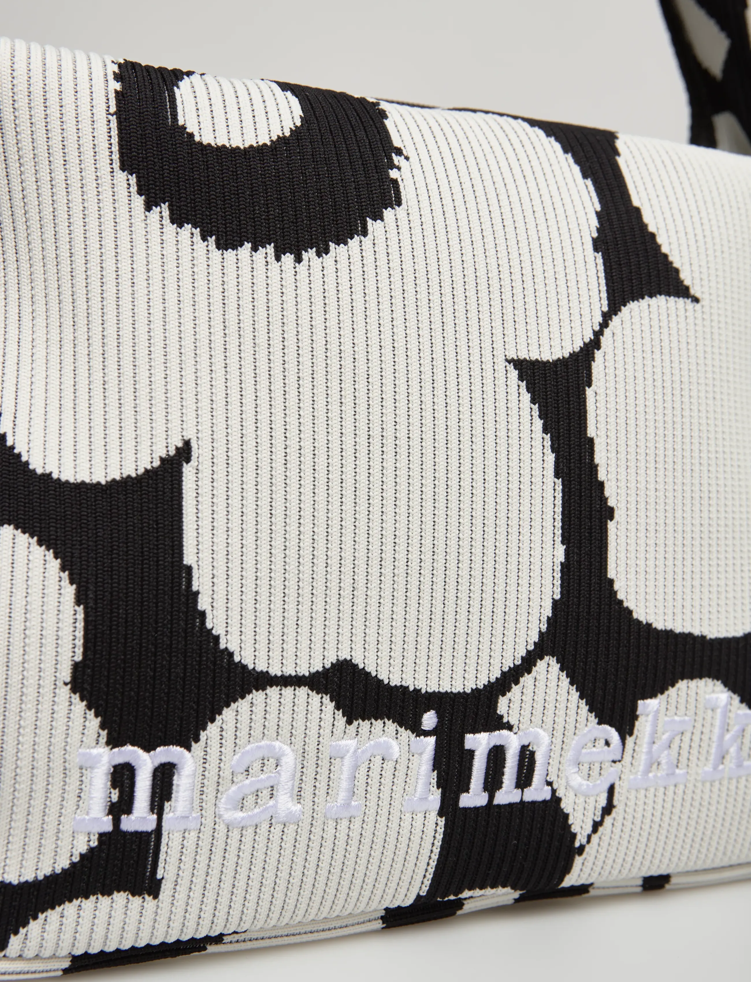 Marimekko - KNITTED SHOULDERBAG UNIKKO - shoulder bags - black, off white - 4