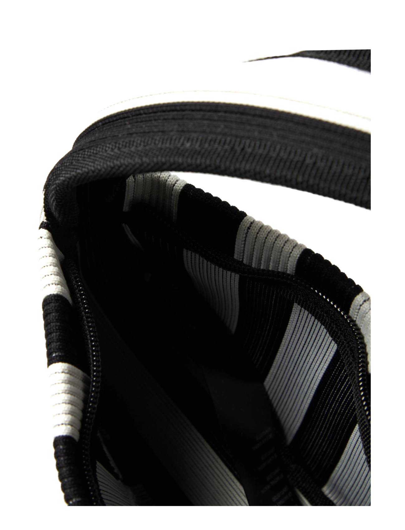 Marimekko - MINI SHOULDERBAG MERIROSVO - black, off white - 5