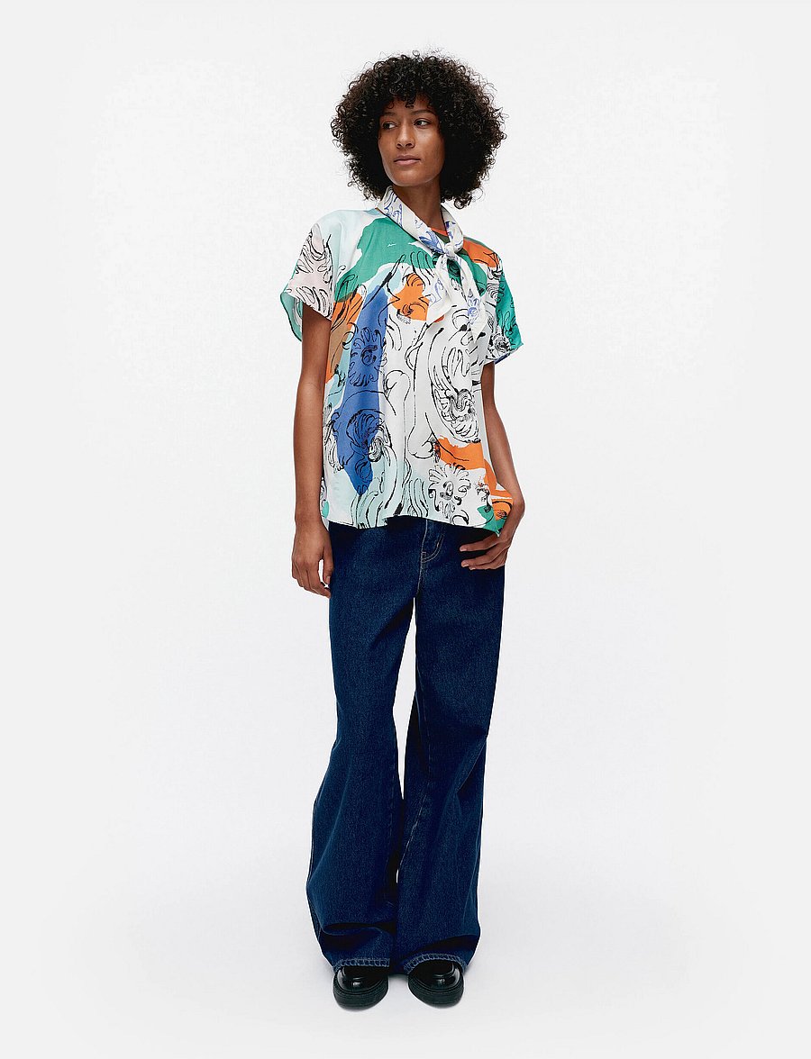 Marimekko - HERKKÄ BLOMBOM - t-shirts - off white, blue, green, red - 0