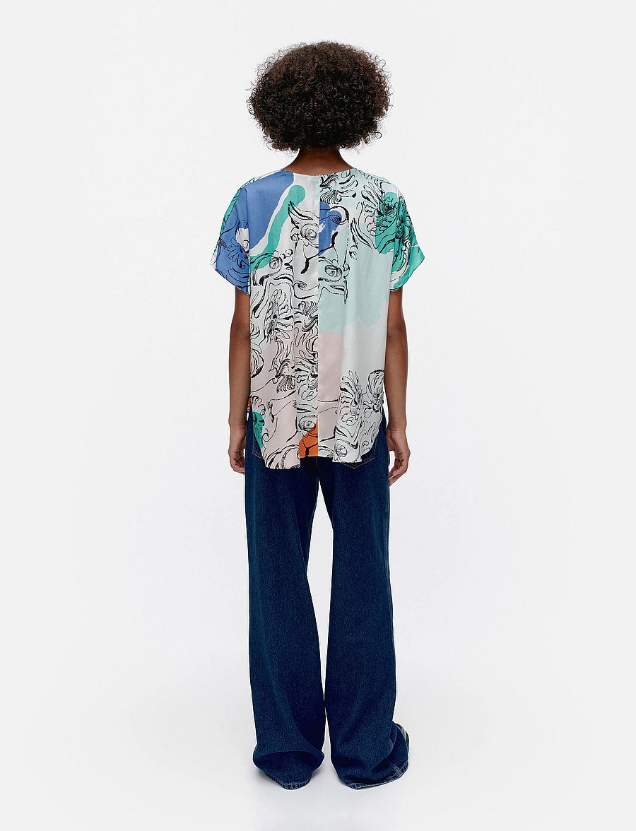 Marimekko - HERKKÄ BLOMBOM - t-shirts - off white, blue, green, red - 3