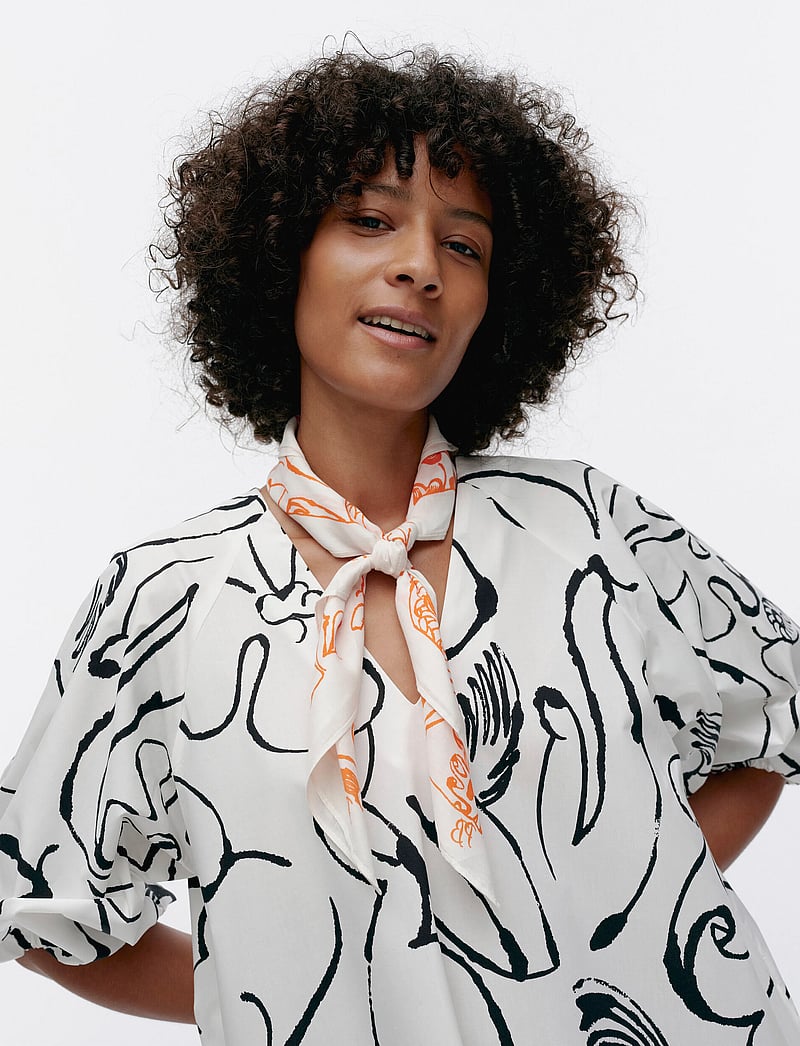 Marimekko - LIERIÖ CACTIS - sjalar - white, orange - 0