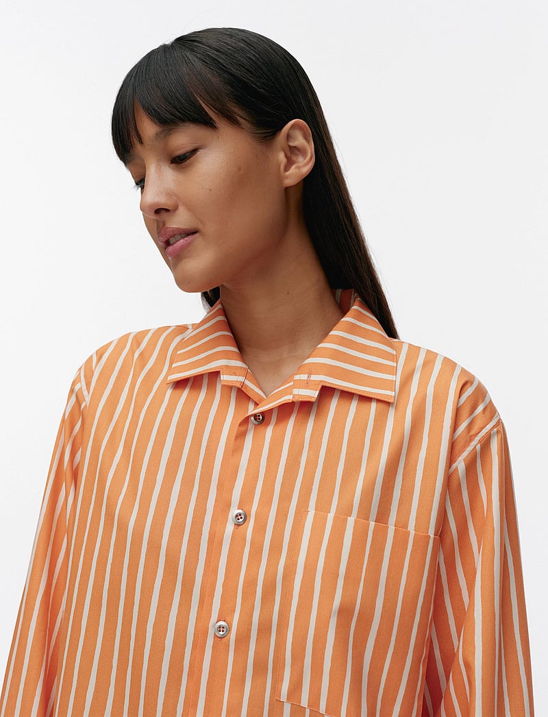Marimekko - JOKAPOIKA 2017 - long-sleeved shirts - off white, orange - 5
