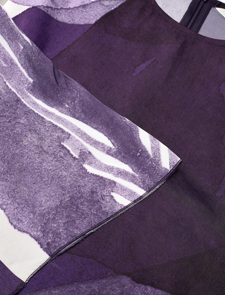 Marimekko - FLUIDI KYLMÄNKUKKA - maksikleidid - violet, off white - 5