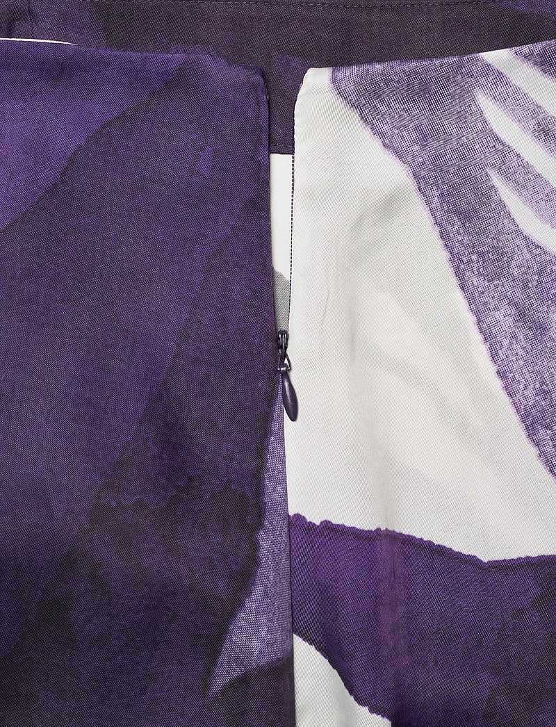 Marimekko - MUOVAUS KYLMÄNKUKKA - midi-röcke - violet, off white - 2