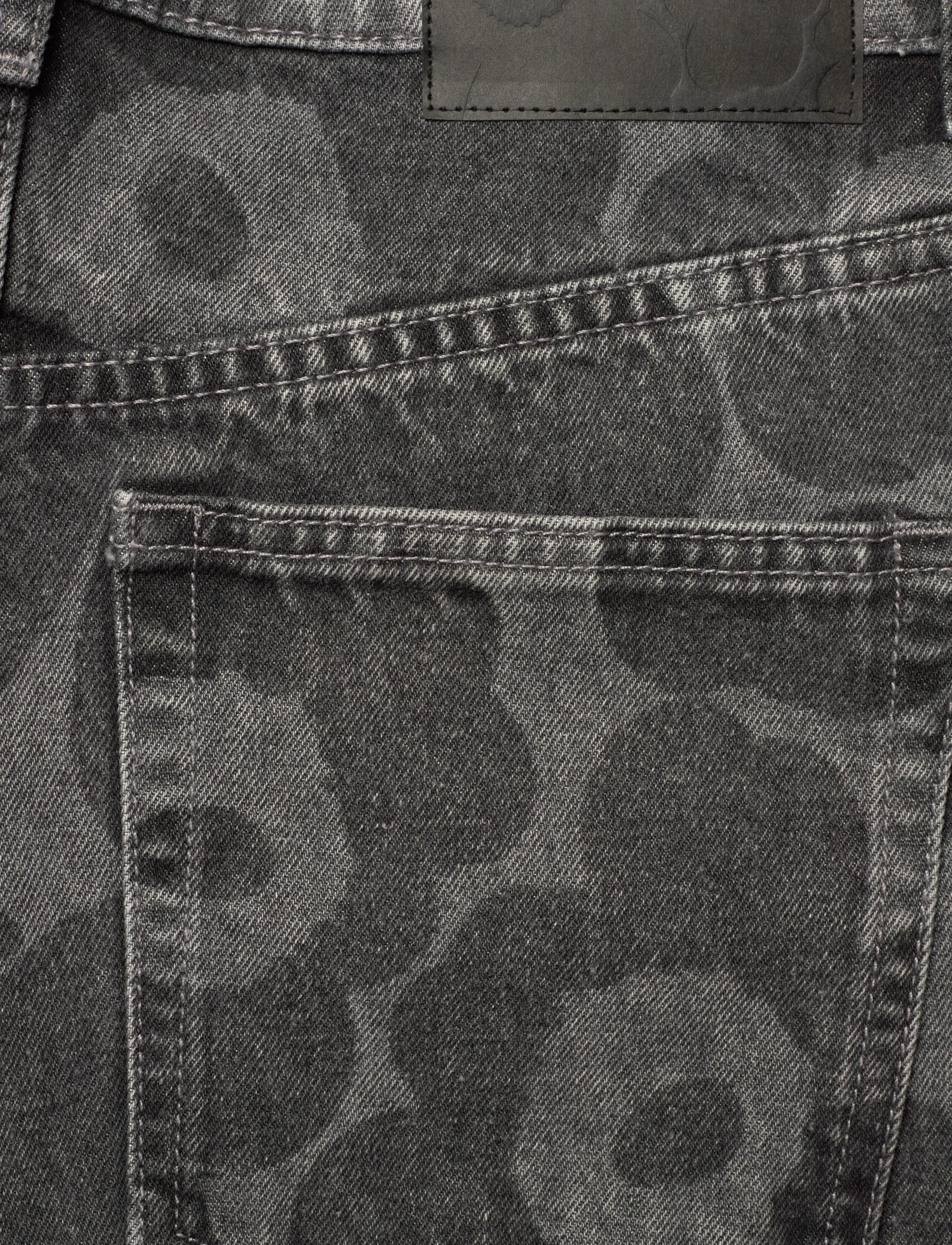 Marimekko Maridenim Barrel Unikko – straight jeans – shop at Booztlet