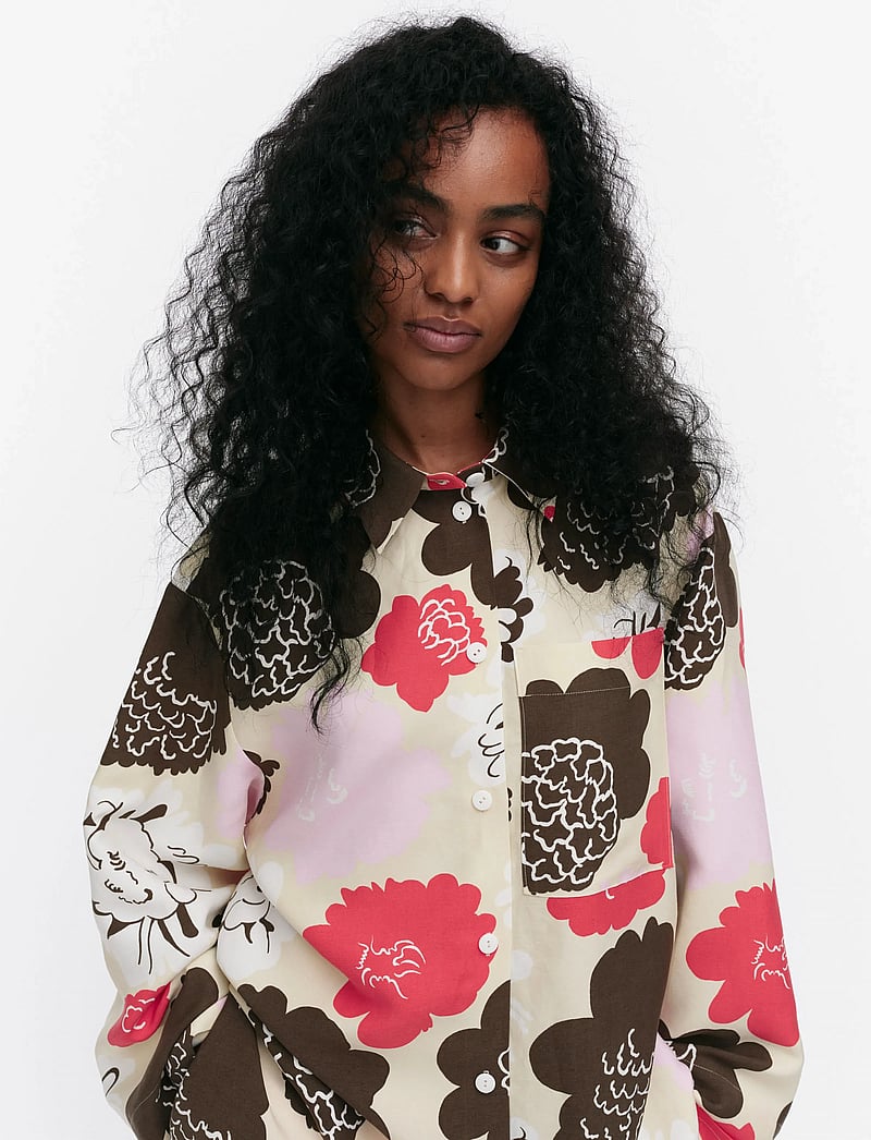 Marimekko - KAMMETA PIONI - chemises en jeans - beige, red, light pink, brown - 5