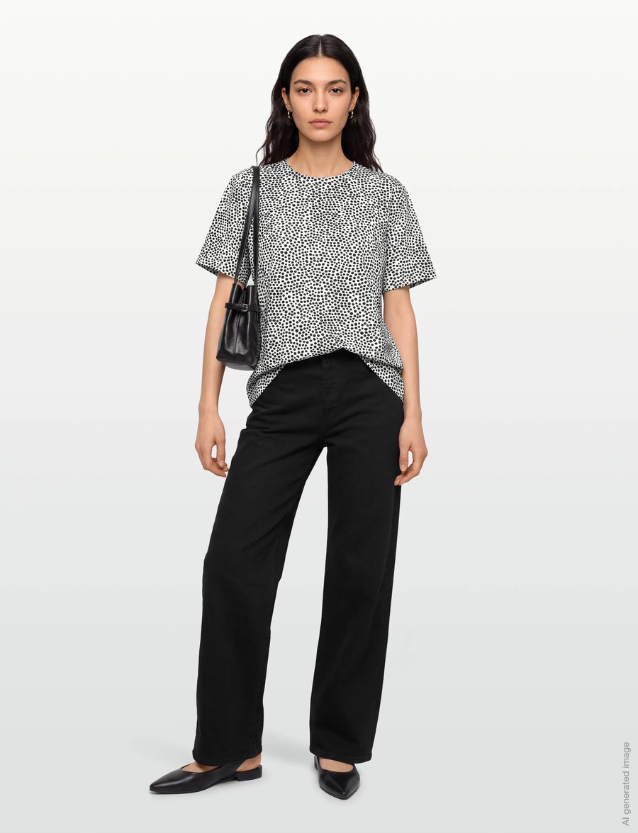 Marimekko - ERNA ISO PIRPUT PARPUT - t-shirts - off white, black - 0