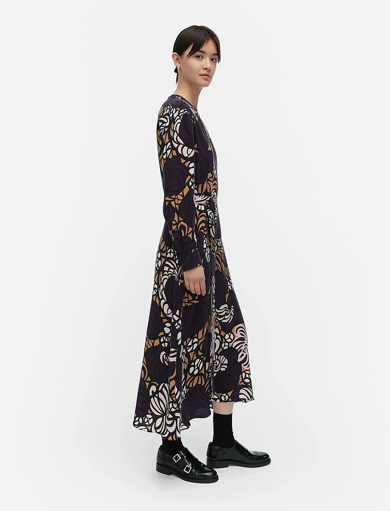 Marimekko - COMBU TORSTAI - midi-kleider - violet, light brown, l. pink - 4