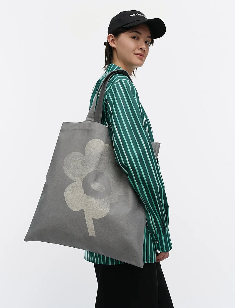 Marimekko - VANKKA UNIKKO PLACEMENT - tote bags - grey, off white - 0