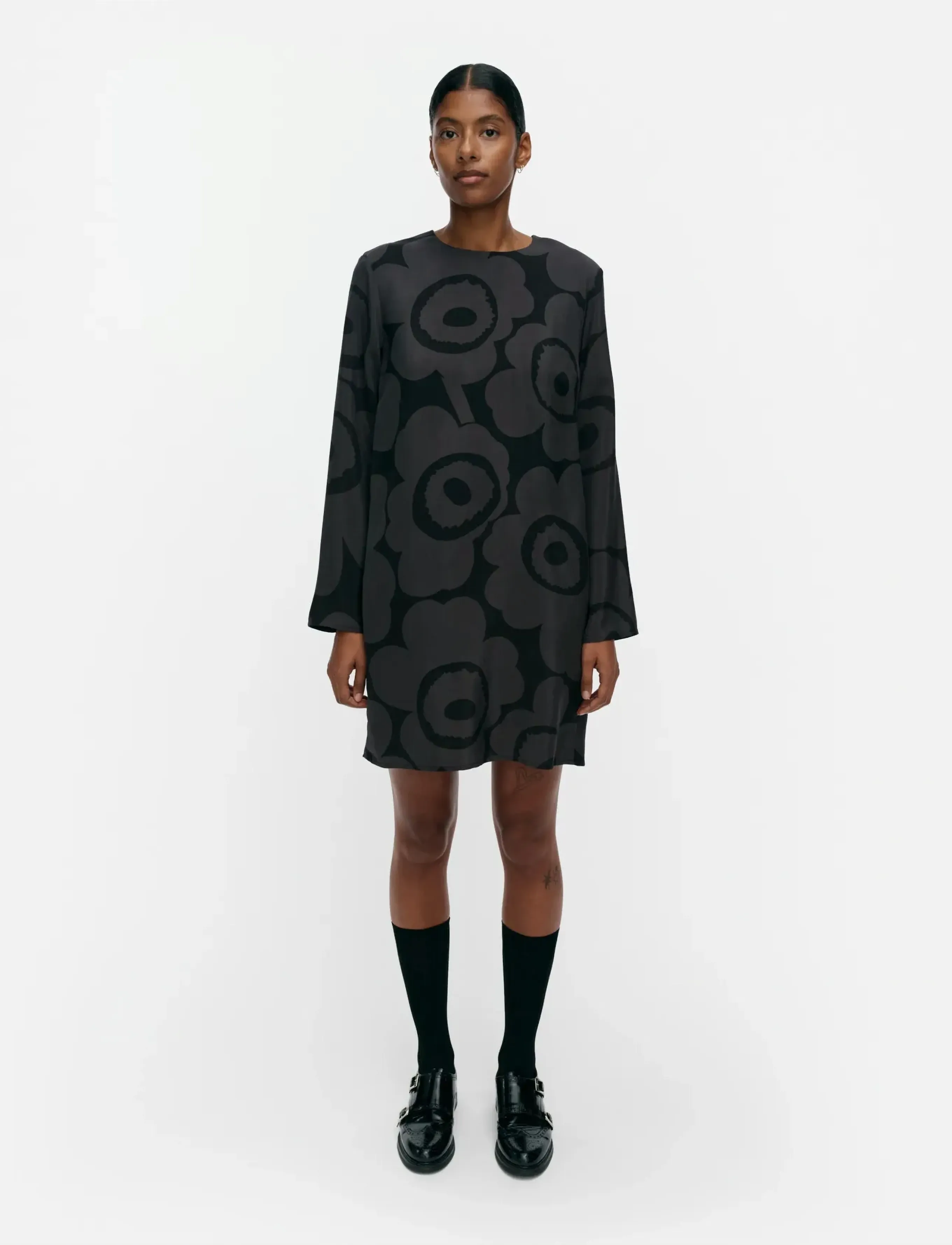 Marimekko Hienous Unikko, Kvinder, Bæltet Blomstret Minikjole, Sort, Str: 36