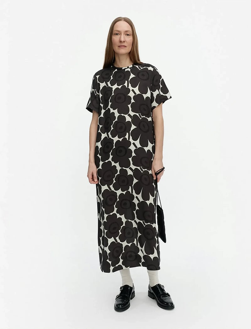 Marimekko - KUVAELMA UNIKKO - maxi kjoler - dark grey, off-white - 0