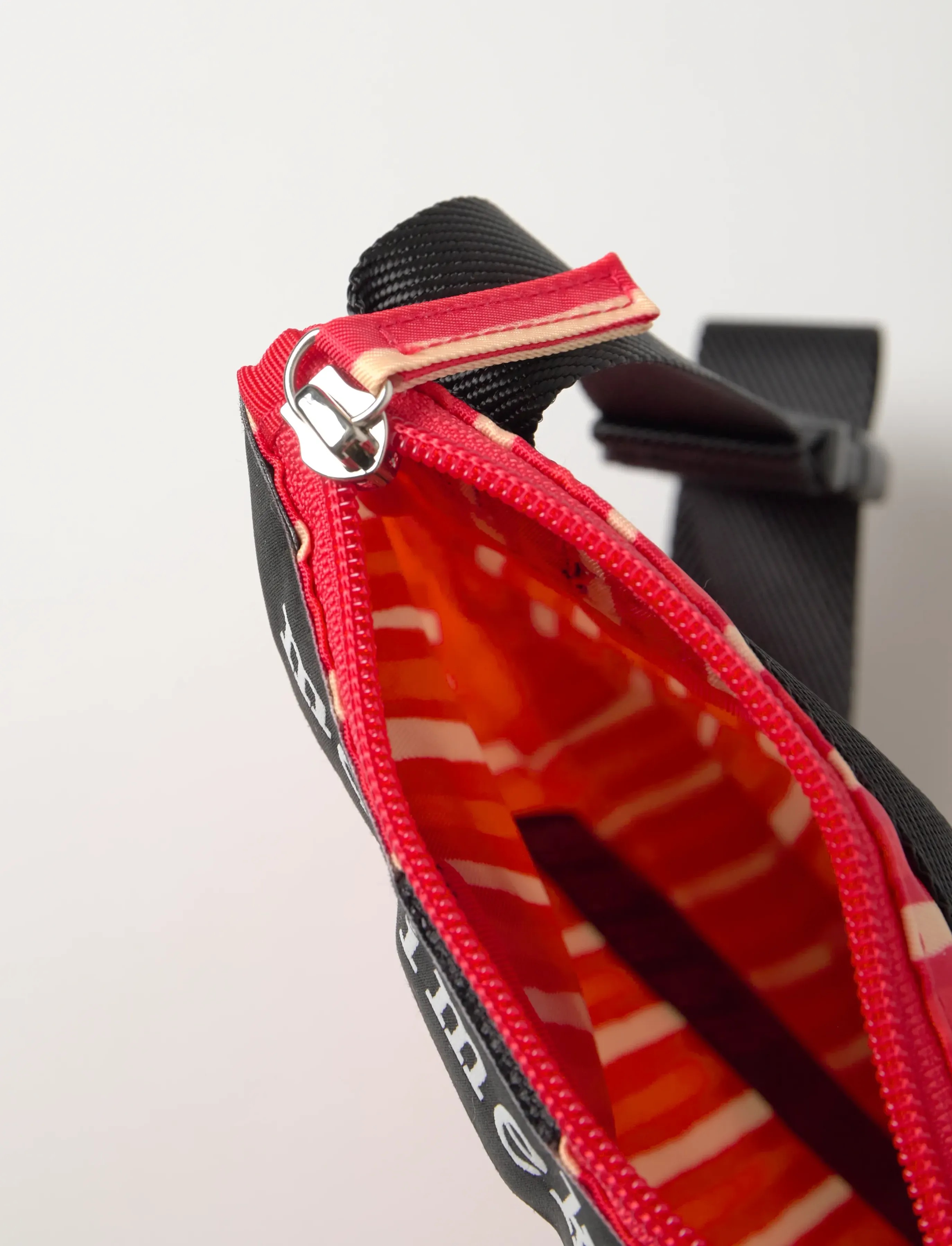 Marimekko - NEAT PHONE POCKET PICCOLO - modetrender - red, beige - 5