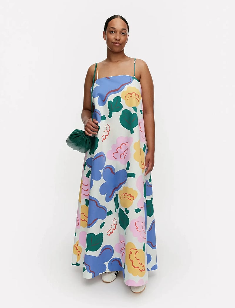 Marimekko - HUVITTAA KUKASTA KUKKAAN - maxi dresses - light green, green, blue - 0