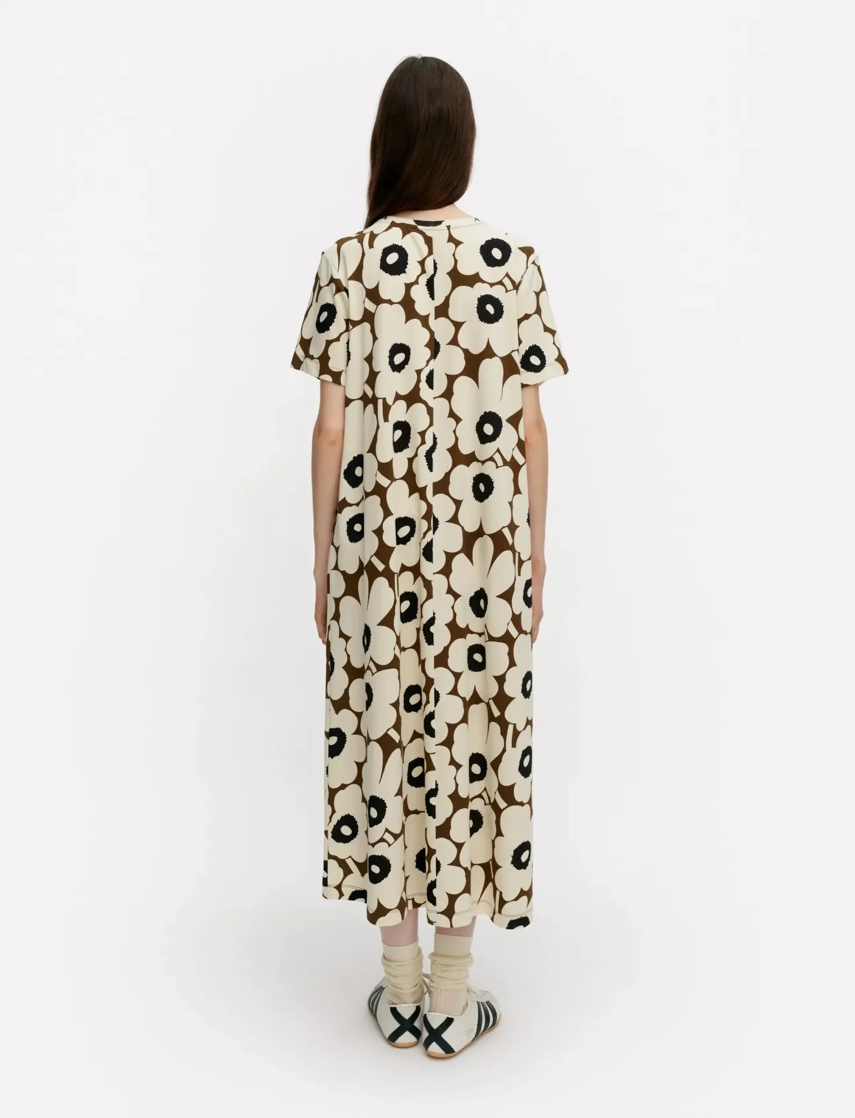Marimekko - PISTEINEN UNIKKO - t-shirt-kleider - beige, brown, black - 3