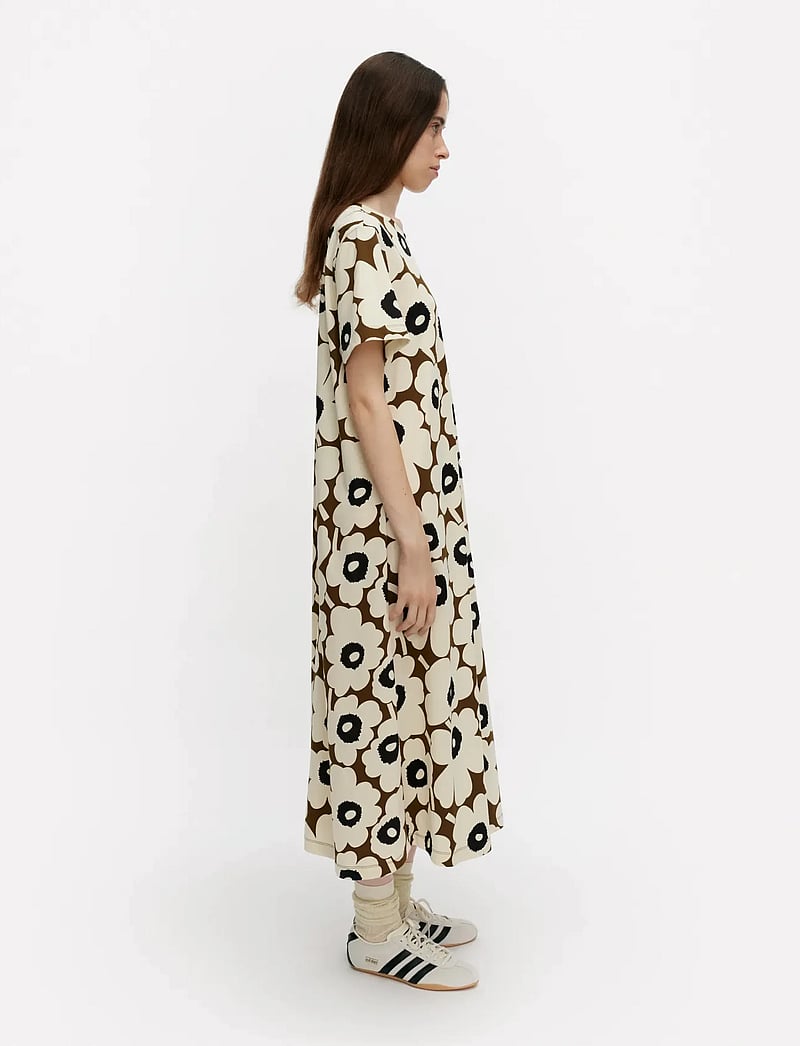 Marimekko - PISTEINEN UNIKKO - maxi dresses - beige, brown, black - 4