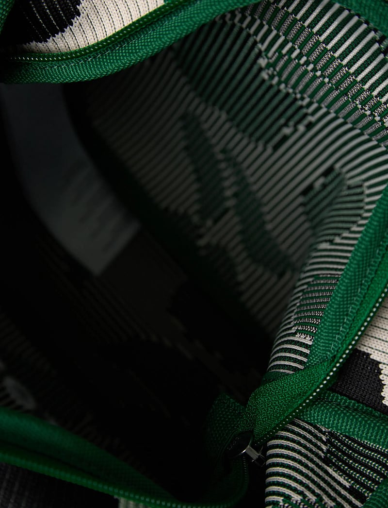 Marimekko - KNITTED SHOULDERBAG LEMMITTY - særlige begivenheder - off white, dark green, black - 5