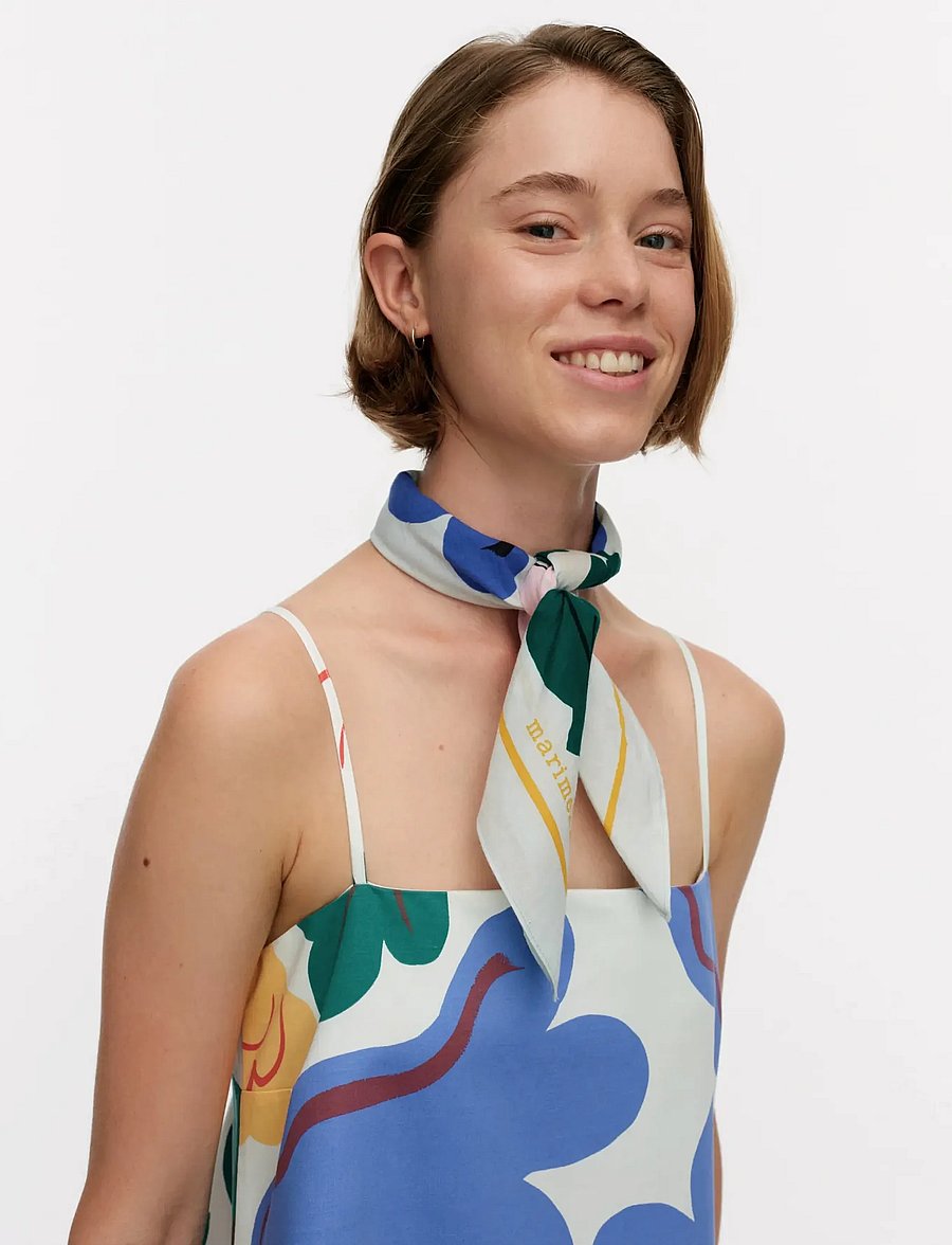 Marimekko - PESOFATI KUKASTA KUKKAAN - modetrends - light green, blue, light pink - 0